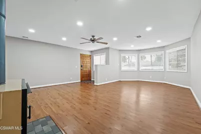 2340 Calle Malvon, Thousand Oaks, CA 91360 - Photo 2