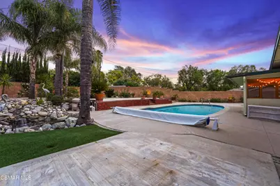 2340 Calle Malvon, Thousand Oaks, CA 91360 - Photo 18