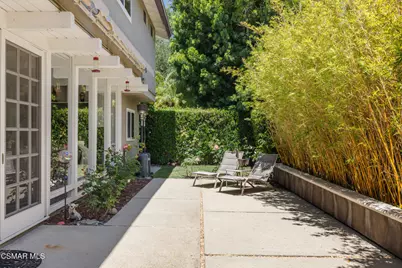 1040 Finrod Court, Westlake Village, CA 91361 - Photo 40
