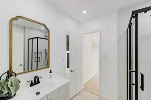 20550 Deforest St, Woodland Hills, CA 91364 - Photo 18