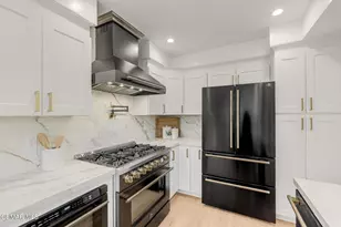 8655 Appian Way, Los Angeles, CA 90046 - Photo 18