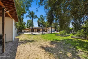 897 Old Farm Rd, Thousand Oaks, CA 91360 - Photo 30