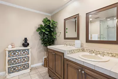 121 Windsong Street, Thousand Oaks, CA 91360 - Photo 14