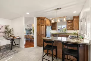 121 Windsong St, Thousand Oaks, CA 91360 - Photo 10