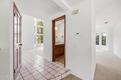 5627 Middle Crest Drive, Agoura Hills, CA 91301 - Photo 8