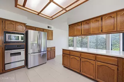 5627 Middle Crest Drive, Agoura Hills, CA 91301 - Photo 14