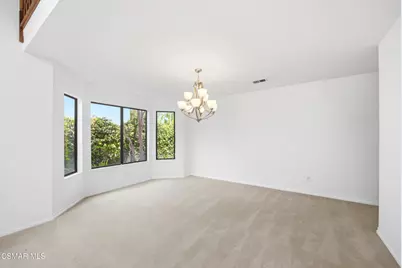 5627 Middle Crest Drive, Agoura Hills, CA 91301 - Photo 6