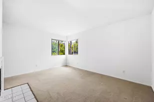 5627 Middle Crest Dr, Agoura Hills, CA 91301 - Photo 40