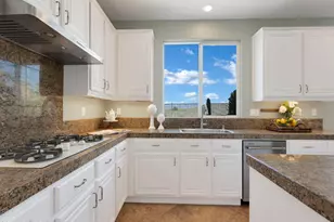 14297 Olive St, Moorpark, CA 93021 - Photo 18