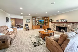 1457 Wilder St, Thousand Oaks, CA 91362 - Photo 12