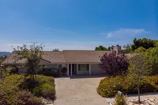 877 Falmouth St, Thousand Oaks, CA 91362 - Photo 2