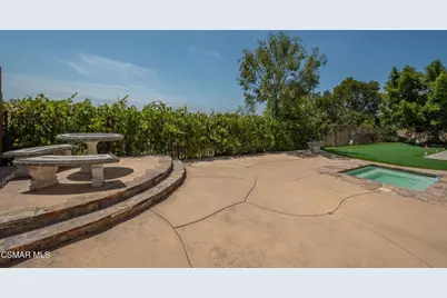 877 Falmouth Street, Thousand Oaks, CA 91362 - Photo 34