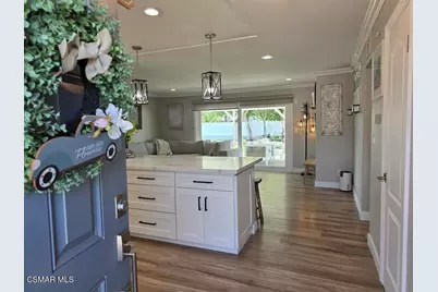 1748 Ahart Street, Simi Valley, CA 93065 - Photo 4