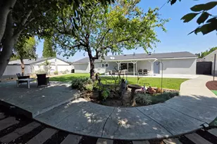1748 Ahart St, Simi Valley, CA 93065 - Photo 22