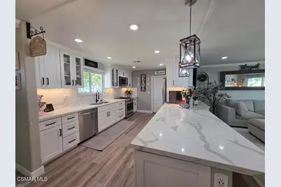 1748 Ahart Street, Simi Valley, CA 93065 - Photo 6