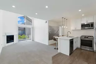 5535 Canoga Ave, Woodland Hills, CA 91367 - Photo 1