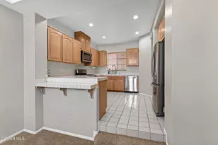 1048 Mountain Oak Pl, Newbury Park, CA 91320 - Photo 16