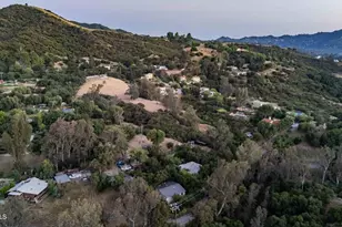 20666 Cheney Dr, Topanga, CA 90290 - Photo 46