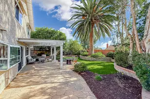 3571 Avenida Verano, Thousand Oaks, CA 91360 - Photo 38