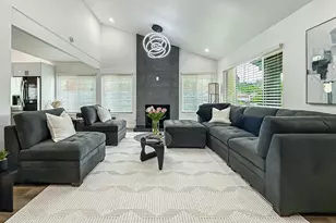 205 Cedar Heights Dr, Thousand Oaks, CA 91360 - Photo 10