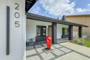 205 Cedar Heights Dr, Thousand Oaks, CA 91360 - Photo 4