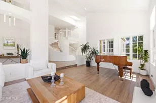 29804 Westhaven Dr, Agoura Hills, CA 91301 - Photo 6