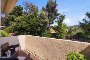 29804 Westhaven Dr, Agoura Hills, CA 91301 - Photo 28