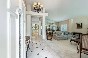 2805 Queens Way, Thousand Oaks, CA 91362 - Photo 2