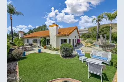 2805 Queens Way, Thousand Oaks, CA 91362 - Photo 24