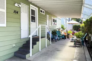104 La Fortuna, Newbury Park, CA 91320 - Photo 42
