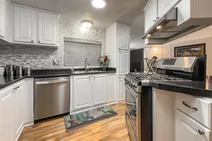 104 La Fortuna, Newbury Park, CA 91320 - Photo 16