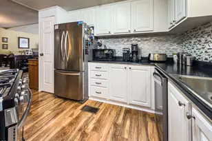 104 La Fortuna, Newbury Park, CA 91320 - Photo 20