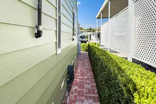 104 La Fortuna, Newbury Park, CA 91320 - Photo 56