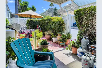 104 La Fortuna, Newbury Park, CA 91320 - Photo 40