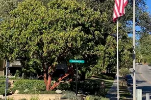 254 Sequoia Ct, Thousand Oaks, CA 91360 - Photo 2