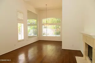 327 Savoy Ct, Oak Park, CA 91377 - Photo 6