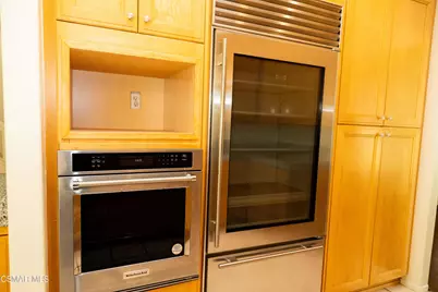 327 Savoy Court, Oak Park, CA 91377 - Photo 14