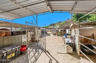 11270 Dominica Ave, Lake View Terrace, CA 91342 - Photo 18