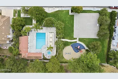 15497 Mallory Court, Moorpark, CA 93021 - Photo 38