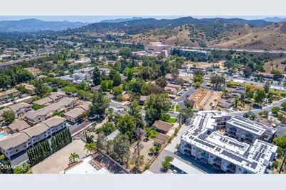 1835 Los Feliz Drive, Thousand Oaks, CA 91362 - Photo 30