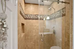 5947 St Laurent Dr, Agoura Hills, CA 91301 - Photo 34