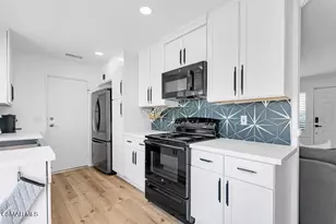 610 Evergreen Ave, Newbury Park, CA 91320 - Photo 8