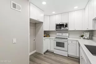 569 Spring Rd, Moorpark, CA 93021 - Photo 8