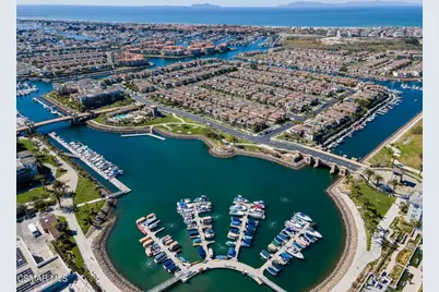 1441 Seabridge Lane, Oxnard, CA 93035 - Photo 8