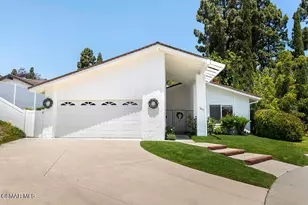 1855 Brooktree Ct, Thousand Oaks, CA 91362 - Photo 1