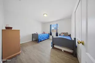 9816 Rea Ave, California City, CA 93505 - Photo 18