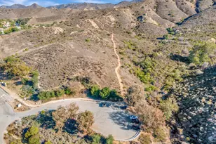 531 Shadow Ln, Simi Valley, CA 93065 - Photo 36