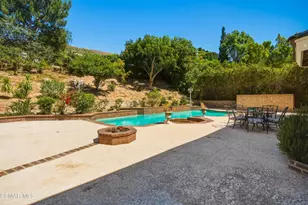 18935 Granada Cir, Porter Ranch, CA 91326 - Photo 34