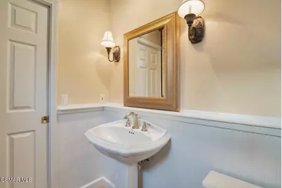 12048 Silver Crest Street, Moorpark, CA 93021 - Photo 16