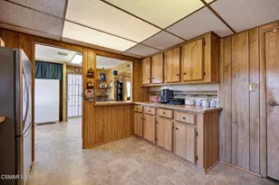 134 Poinsettia Gardens Dr, Ventura, CA 93004 - Photo 6